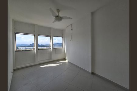 Apartamento à venda com 33m², 1 quarto e 1 vaga