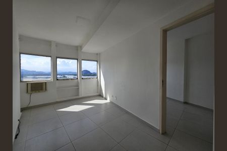 Apartamento à venda com 33m², 1 quarto e 1 vaga