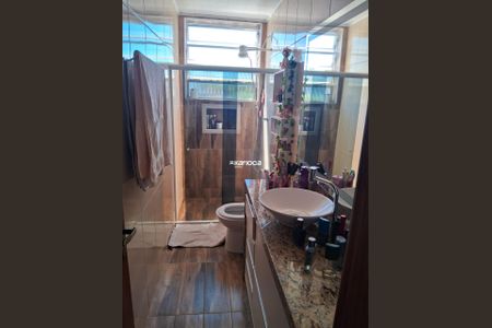 Apartamento à venda com 64m², 2 quartos e 1 vaga