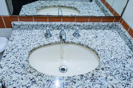 Apartamento para alugar com 98m², 3 quartos e 1 vaga Apartamento para alugar com 98m², 3 quartos e 1 vagaBanheiro