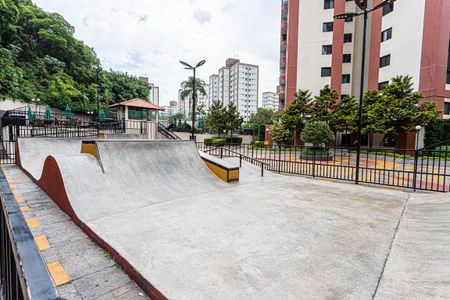 Apartamento para alugar com 98m², 3 quartos e 1 vaga Apartamento para alugar com 98m², 3 quartos e 1 vagaPista skate