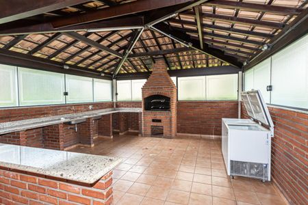 Apartamento para alugar com 98m², 3 quartos e 1 vaga Apartamento para alugar com 98m², 3 quartos e 1 vagaÁrea comum - Churrasqueira
