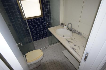 Apartamento à venda com 70m², 2 quartos e 2 vagas Apartamento à venda com 70m², 2 quartos e 2 vagasBanheiro Suíte 2