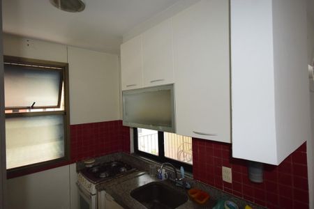 Apartamento à venda com 70m², 2 quartos e 2 vagas Apartamento à venda com 70m², 2 quartos e 2 vagasCozinha