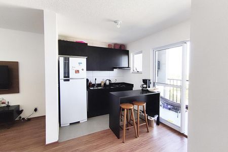 Apartamento à venda com 64m², 2 quartos e 1 vagaCozinha e Área de Serviço