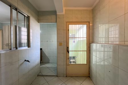 Casa para alugar com 230m², 3 quartos e 1 vagaÁrea de Serviço