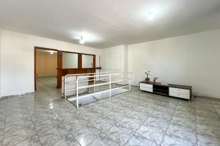 Casa para alugar com 230m², 3 quartos e 1 vagaSala 1