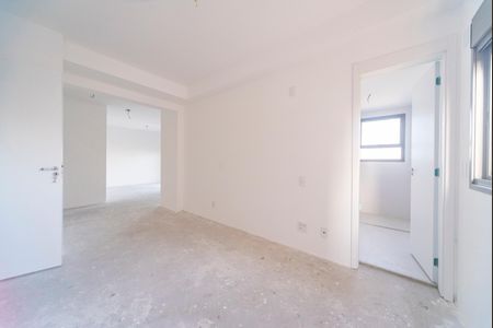 Apartamento à venda com 227m², 3 quartos e 4 vagas Suíte 2