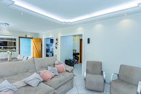 Casa à venda com 358m², 3 quartos e 4 vagasSala