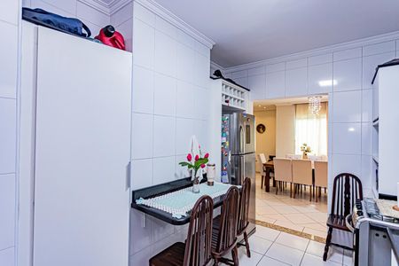 Casa à venda com 358m², 3 quartos e 4 vagasCozinha