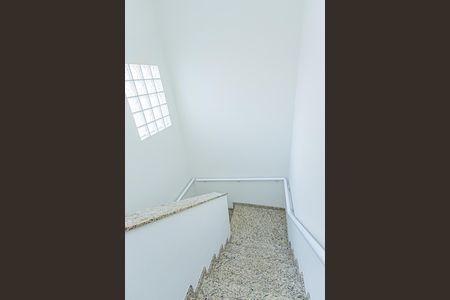 Casa à venda com 358m², 3 quartos e 4 vagasEscada