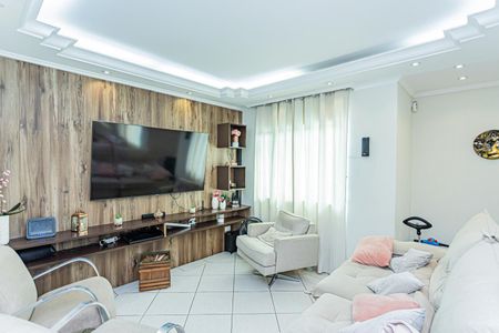 Casa à venda com 358m², 3 quartos e 4 vagasSala