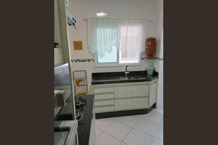 Apartamento à venda com 74m², 3 quartos e 1 vagaCozinha