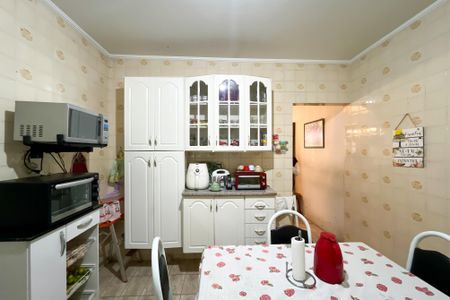 Casa à venda com 125m², 2 quartos e 1 vaga Casa à venda com 125m², 2 quartos e 1 vagaCozinha