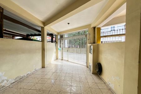 Casa à venda com 125m², 2 quartos e 1 vaga Casa à venda com 125m², 2 quartos e 1 vagaGaragem