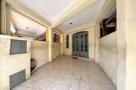 Casa à venda com 125m², 2 quartos e 1 vaga Casa à venda com 125m², 2 quartos e 1 vagaGaragem