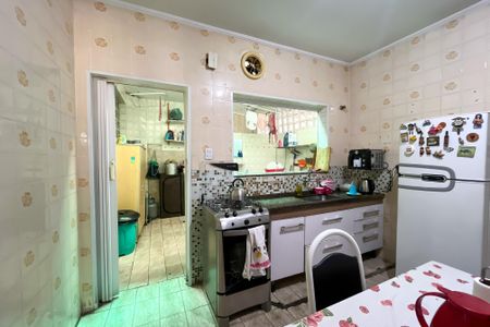 Casa à venda com 125m², 2 quartos e 1 vaga Casa à venda com 125m², 2 quartos e 1 vagaCozinha