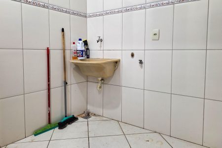 Casa à venda com 45m², 1 quarto e sem vagaÁrea de Serviço
