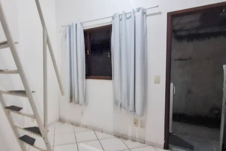 Casa à venda com 45m², 1 quarto e sem vagaSala/Cozinha