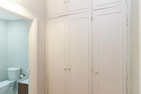 Apartamento para alugar com 44m², 1 quarto e sem vaga Apartamento para alugar com 44m², 1 quarto e sem vagaArmário