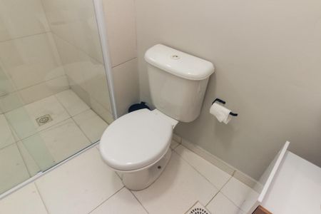 Apartamento para alugar com 44m², 1 quarto e sem vaga Apartamento para alugar com 44m², 1 quarto e sem vagaBanheiro
