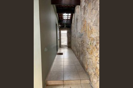 Casa à venda com 163m², 3 quartos e 2 vagas