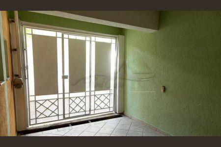 Casa à venda com 3 quartos, 200m² em Bosque da Saúde, São Paulo
