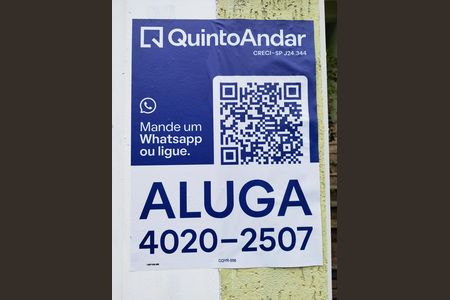 Placa de casa para alugar com 3 quartos, 200m² em Bosque da Saúde, São Paulo