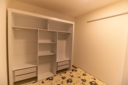 Apartamento à venda com 37m², 1 quarto e 1 vagaQuarto