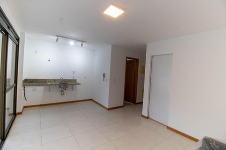 Apartamento à venda com 37m², 1 quarto e 1 vagaSala/Cozinha