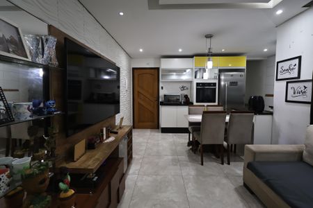 Apartamento à venda com 110m², 2 quartos e 2 vagasSala