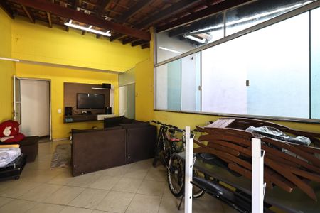 Apartamento à venda com 110m², 2 quartos e 2 vagasCobertura