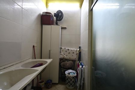 Apartamento à venda com 110m², 2 quartos e 2 vagasLavanderia