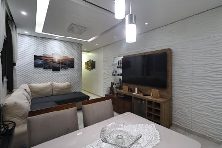 Apartamento à venda com 110m², 2 quartos e 2 vagasSala