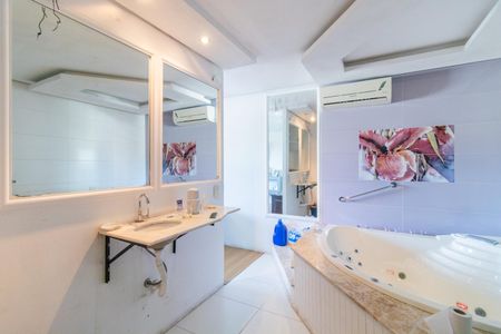 Casa para alugar com 180m², 5 quartos e 2 vagasBanheiro da Suíte