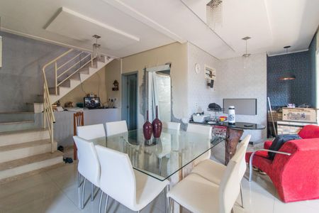 Casa para alugar com 180m², 5 quartos e 2 vagasSala