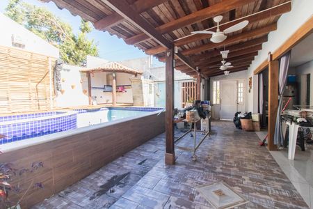 Casa para alugar com 180m², 5 quartos e 2 vagasQuintal
