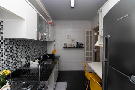 Apartamento à venda com 63m², 2 quartos e 1 vagaCozinha e Área de Serviço