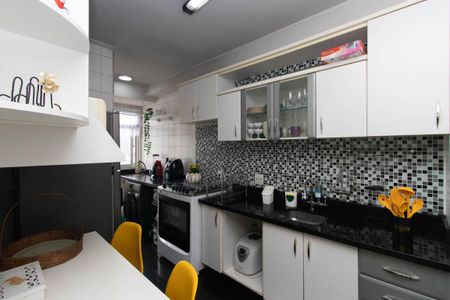 Apartamento à venda com 63m², 2 quartos e 1 vagaCozinha e Área de Serviço
