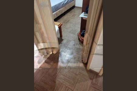 Apartamento à venda com 2 quartos, 43m² em Vila Liviero, São Paulo