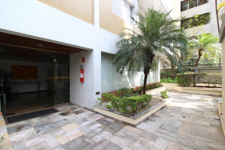 Apartamento à venda com 145m², 4 quartos e 2 vagas Apartamento à venda com 145m², 4 quartos e 2 vagasÁrea comum