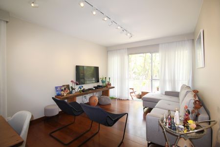 Apartamento à venda com 145m², 4 quartos e 2 vagas Apartamento à venda com 145m², 4 quartos e 2 vagasSala