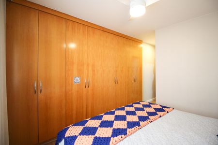 Apartamento à venda com 145m², 4 quartos e 2 vagas Apartamento à venda com 145m², 4 quartos e 2 vagasSuíte