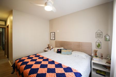 Apartamento à venda com 145m², 4 quartos e 2 vagas Apartamento à venda com 145m², 4 quartos e 2 vagasSuíte