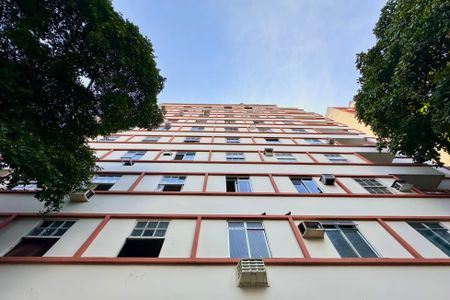 Apartamento para alugar com 75m², 1 quarto e sem vagaFachada