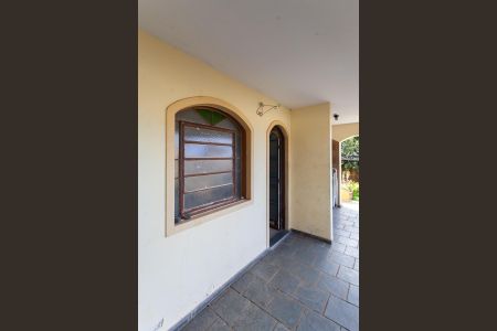 Casa à venda com 1400m², 4 quartos e 5 vagasEdícula