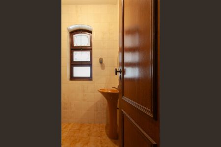 Casa à venda com 1400m², 4 quartos e 5 vagasLavabo