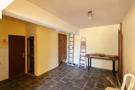 Casa à venda com 1400m², 4 quartos e 5 vagasEdícula