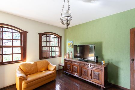 Casa à venda com 1400m², 4 quartos e 5 vagasSala 3 - TV