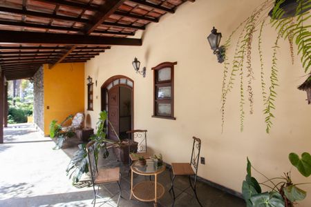 Casa à venda com 1400m², 4 quartos e 5 vagasVaranda da Edícula